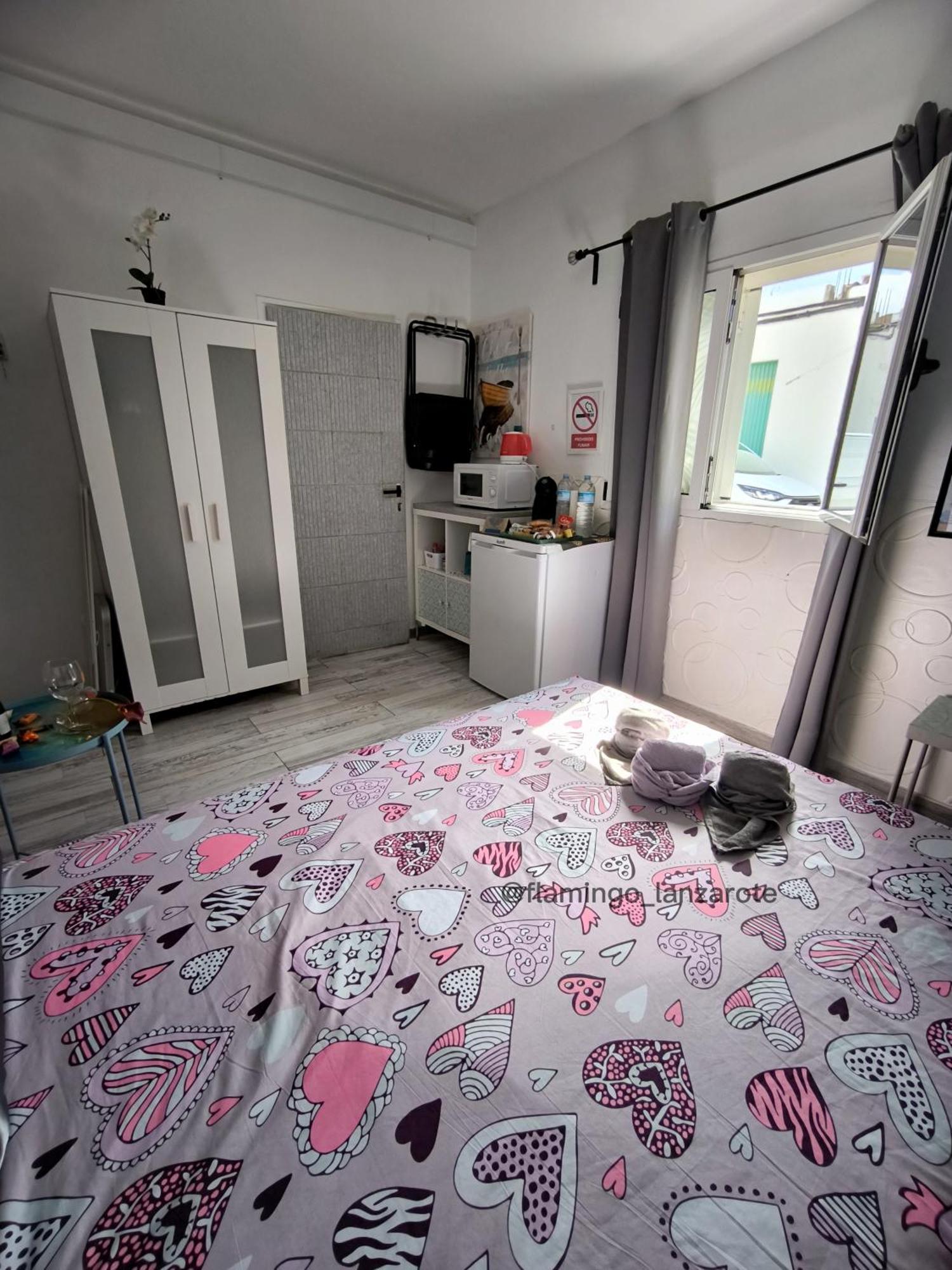 Habitacion Flamingo, Entrada Privada Y Bano Privado En Suite By Flamingo House, No Fumadores أرّاثيفي المظهر الخارجي الصورة